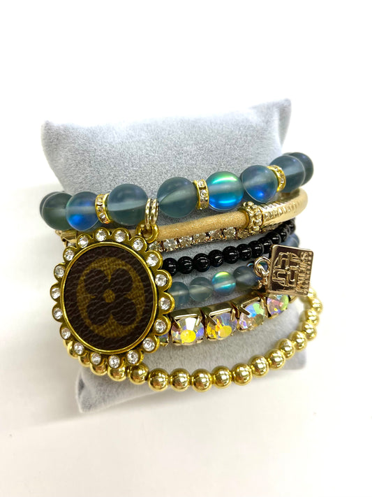 Mermaid- Stacked Bracelet set- gold clear - Patches Of Upcycling