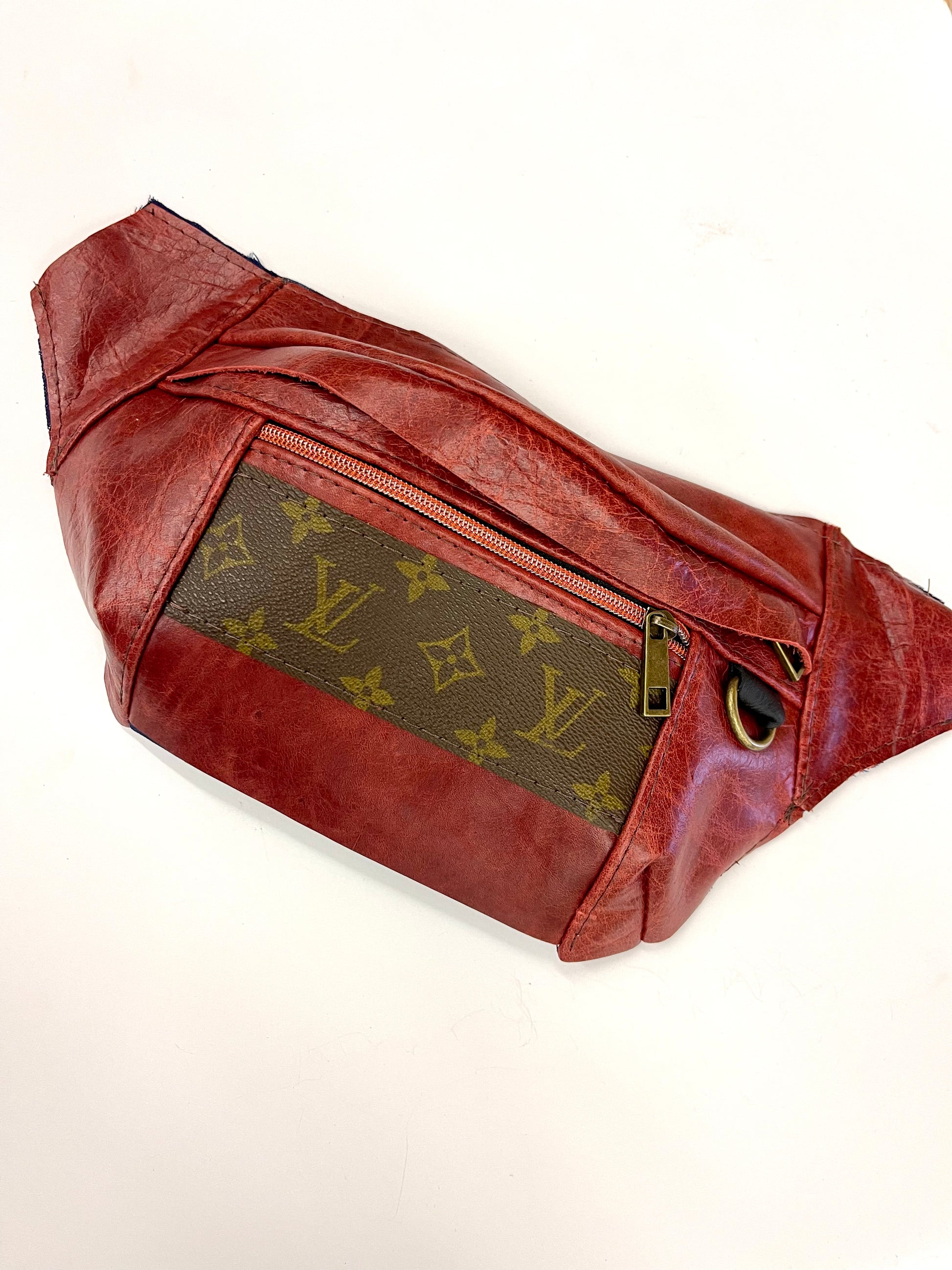 Adjustable Bum Bag STRIP LV - Patches Of Upcycling Red Patches Of Upcycling