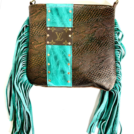 Medium Crossbody textured snake with turquoise fringe and copper hardware - Patches Of Upcycling