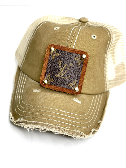 SS4 - Faded Khaki with Full Distressed Brim, Cream Back Brown/Antique - Patches Of Upcycling