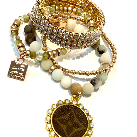 Stone Agate and Cross- Stacked bracelet circle Gold clear - Patches Of Upcycling