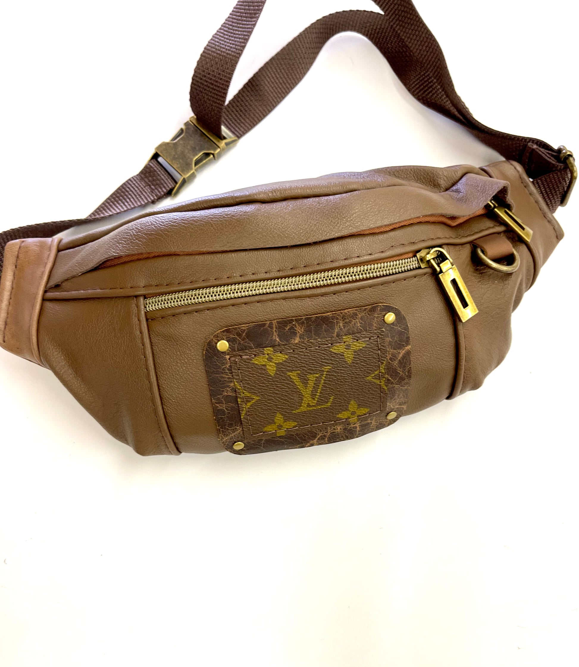 Adjustable Bum Bag PATCH of Lv- Smooth Leathers - Patches Of Upcycling Brown Patches Of Upcycling