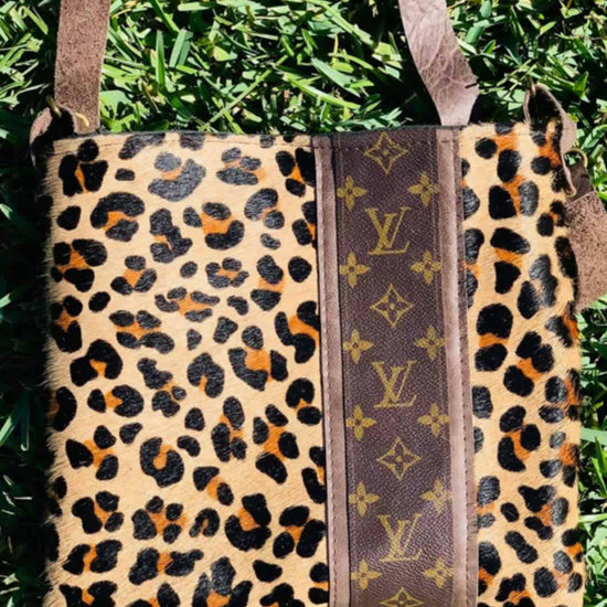 Medium Crossbody - Leopard, Brown Off center strip - Patches Of Upcycling