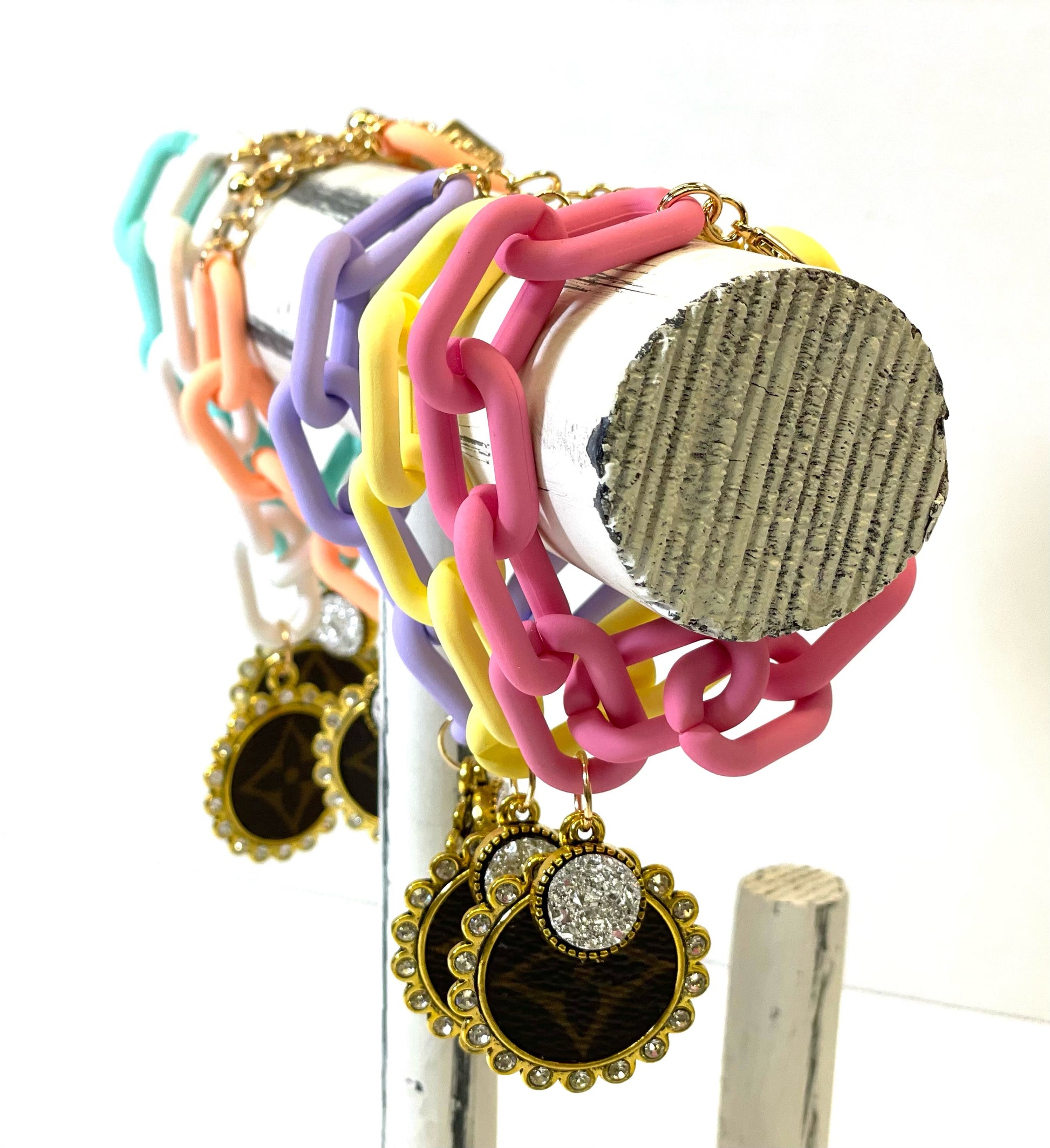 Chain bracelet yellow - Patches Of Upcycling