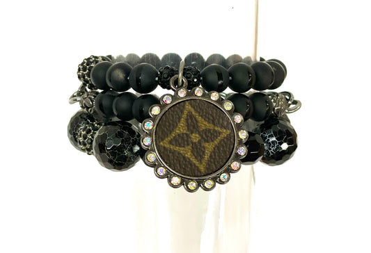 Hand beaded bracelet set black beads with black pendant - Patches Of Upcycling