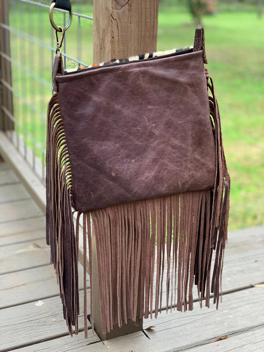 Medium Crossbody in Leopard - Patch in Brown - Patches Of Upcycling