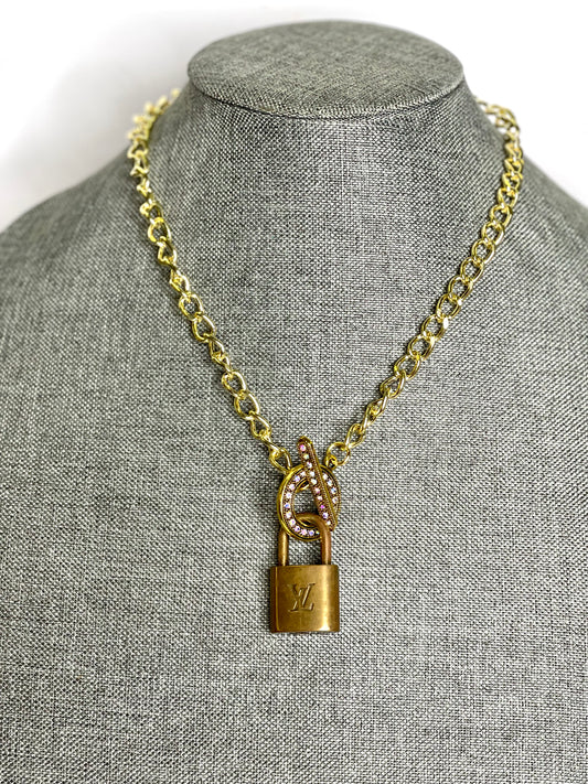 Lock & Chain necklace in gold toggle AB Rhinestone - Patches Of Upcycling