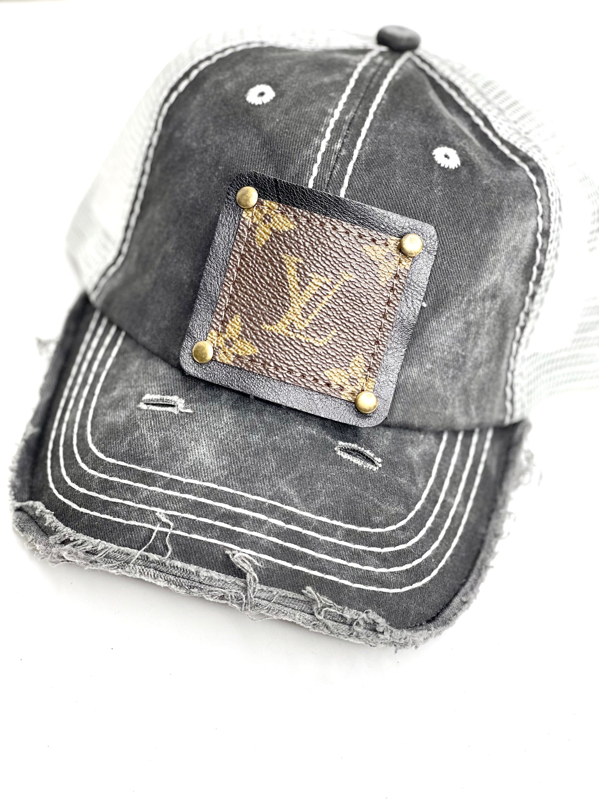 SS1 - Faded Black with Full Distressed Brim, Grey Back Black/Antique - Patches Of Upcycling