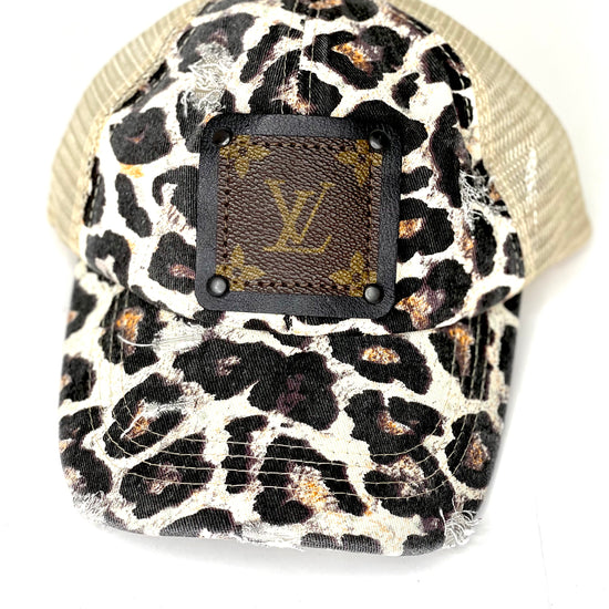 C - Cream Leopard with crisscross pony Cream meshing hat Black/Black - Patches Of Upcycling