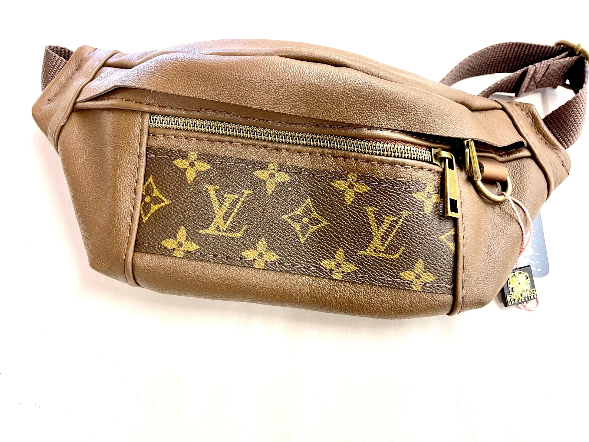 Bum Bag STRIP LV Smooth Leather Colors - Patches Of Upcycling