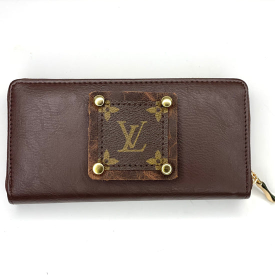 Single Wallet in Brown (brown patch, gold hardware) - Patches Of Upcycling