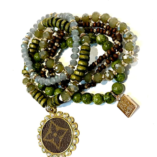 Green Goddess stack bracelet-Gold 25 mm Circle - Patches Of Upcycling